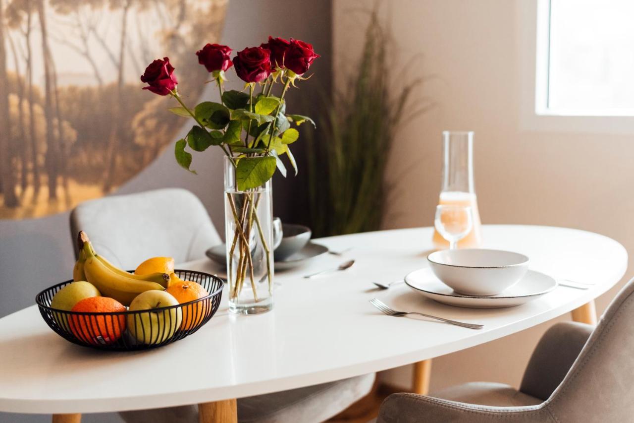 Stay At Smilla - Boutique Apartments Mit Kueche - Parken - Klima - Netflix - Waschmaschine Висбаден Екстериор снимка