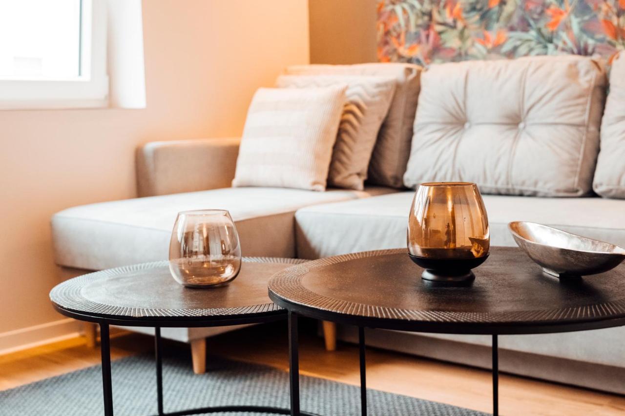 Stay At Smilla - Boutique Apartments Mit Kueche - Parken - Klima - Netflix - Waschmaschine Висбаден Екстериор снимка