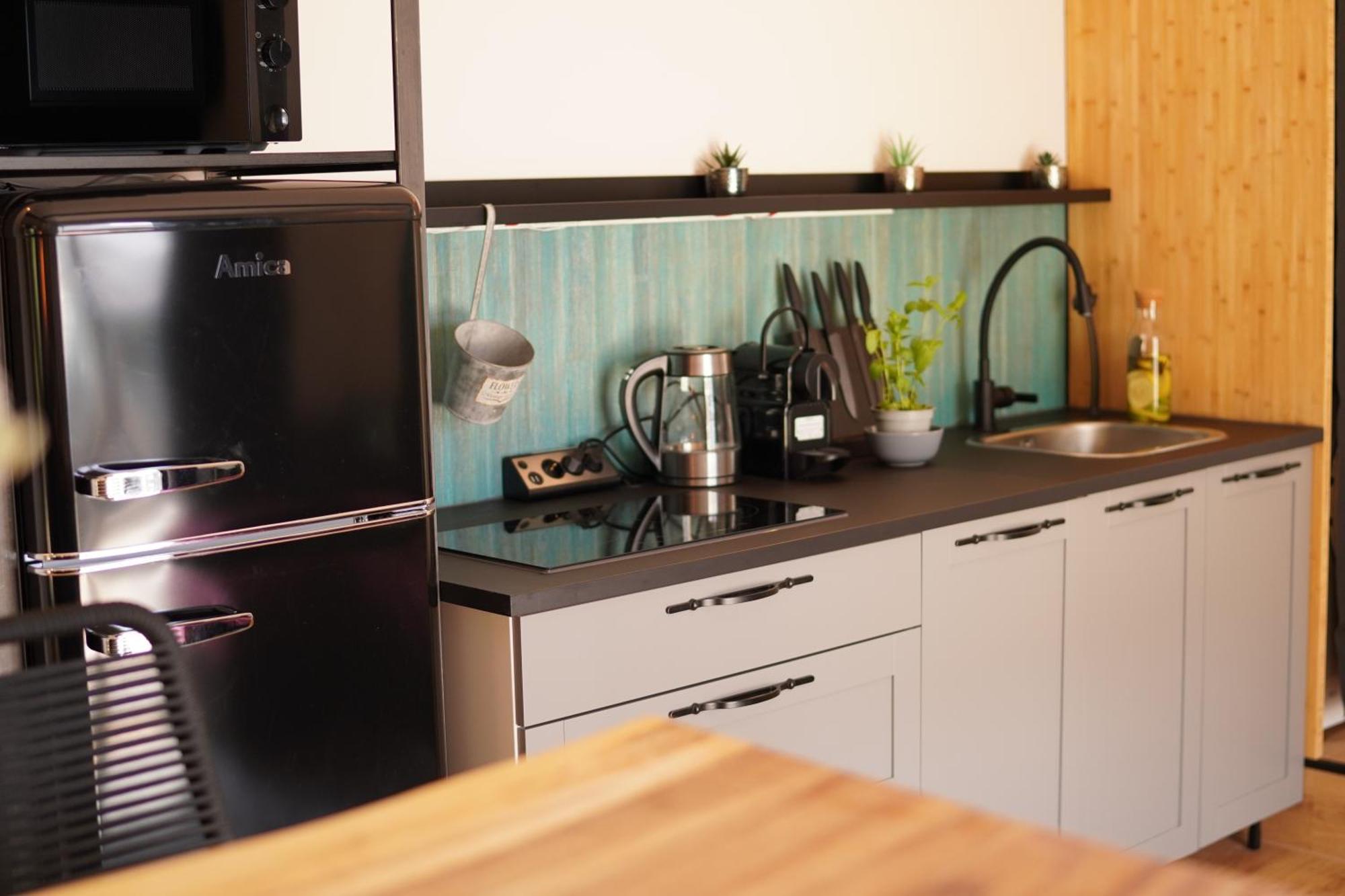 Stay At Smilla - Boutique Apartments Mit Kueche - Parken - Klima - Netflix - Waschmaschine Висбаден Екстериор снимка
