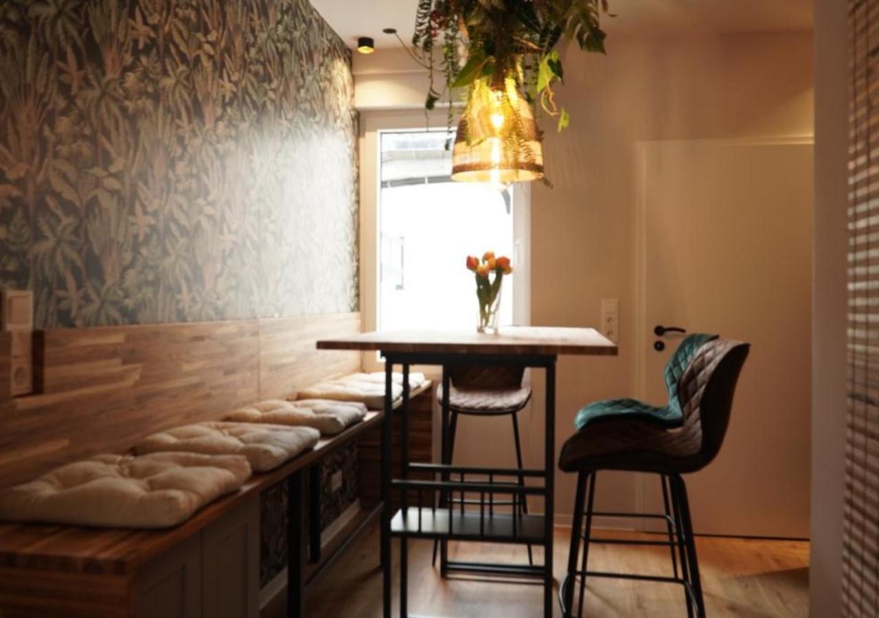 Stay At Smilla - Boutique Apartments Mit Kueche - Parken - Klima - Netflix - Waschmaschine Висбаден Екстериор снимка