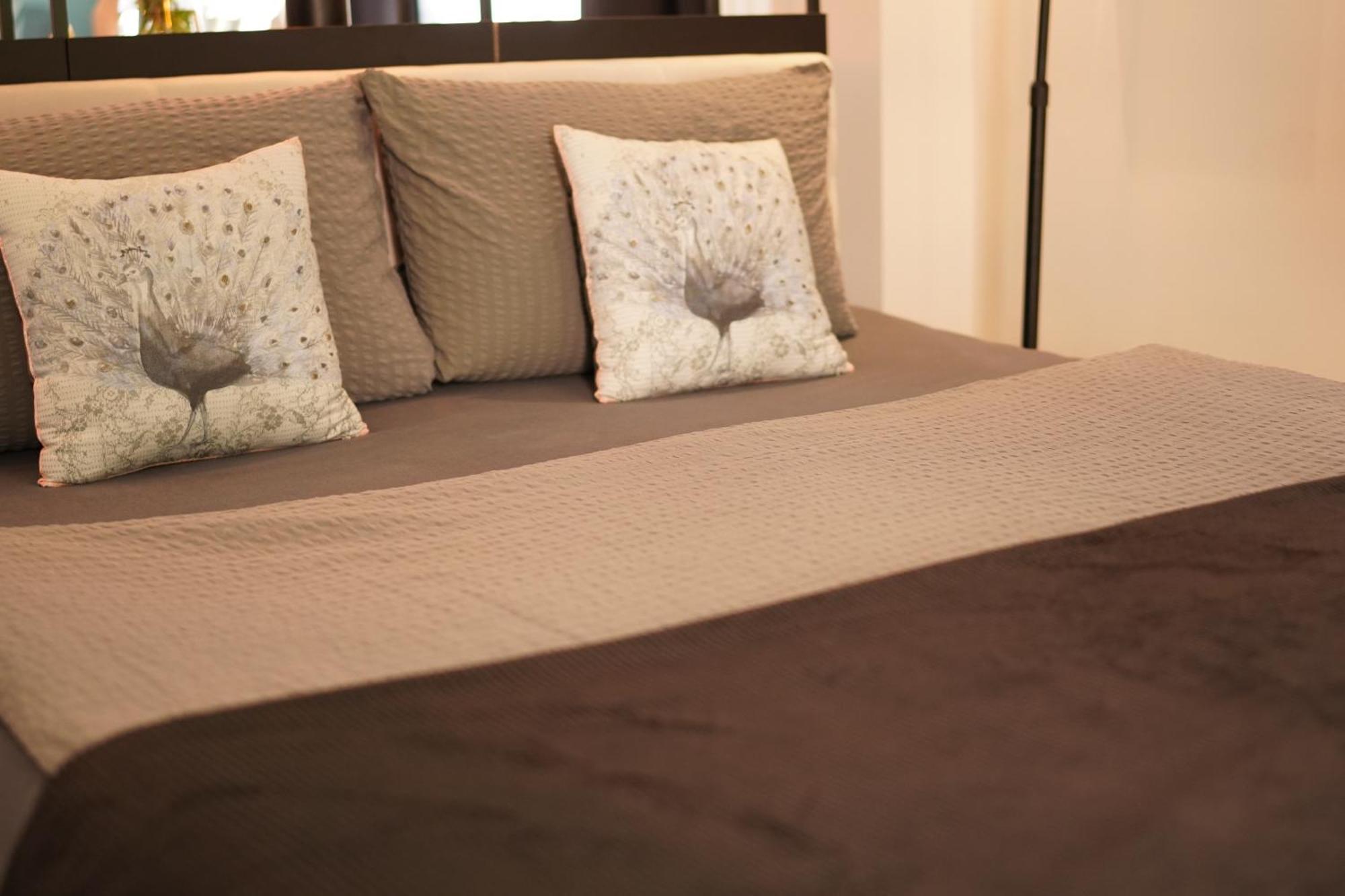 Stay At Smilla - Boutique Apartments Mit Kueche - Parken - Klima - Netflix - Waschmaschine Висбаден Стая снимка